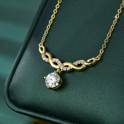 Éternité Moissanite Necklace